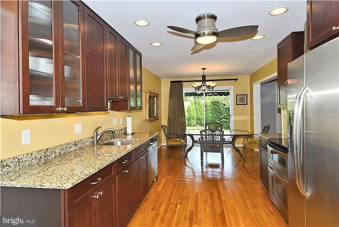 3409 Briars Road Brookeville, MD 20833 - Photo 7 of 30 Kitchen