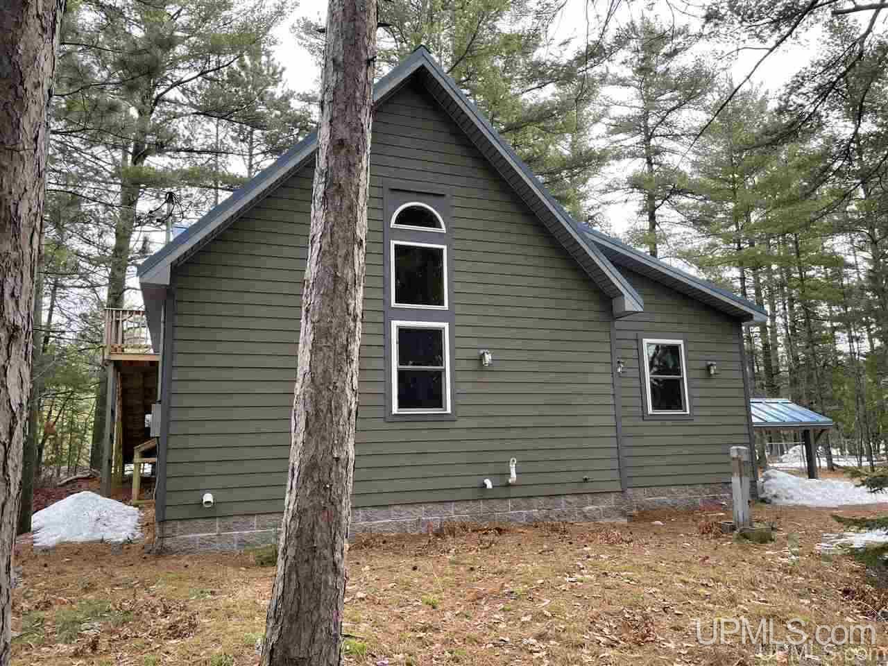 224 Riverside Road Marquette, MI 49855 - Photo 3 of 21 Gallery Image 3