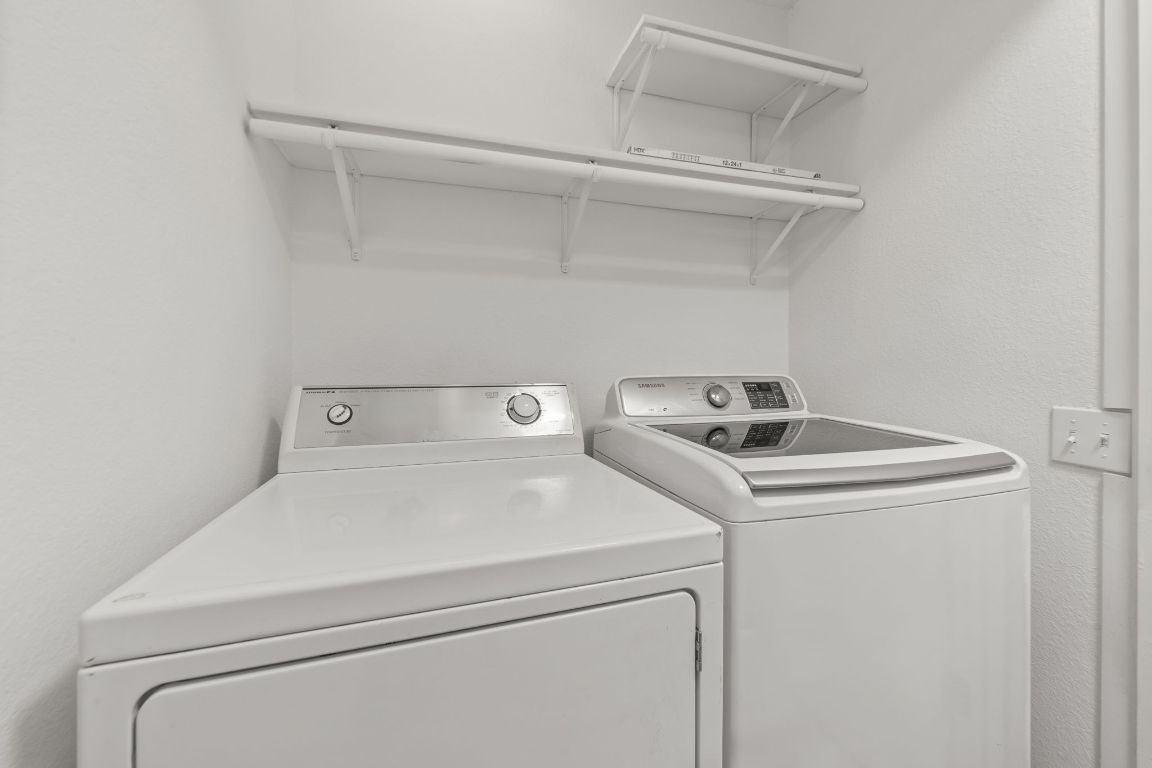 1804 Singleton Avenue Austin, TX 78702 - Photo 25 of 36 a utility room with dryer and washer