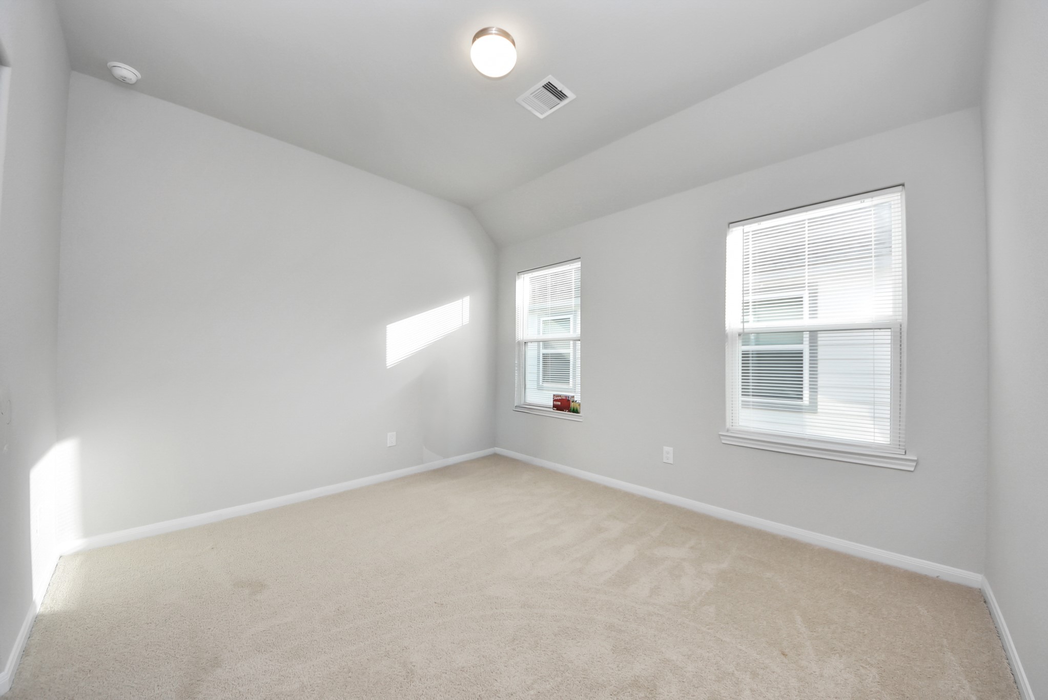 4239 Wyanngate Drive Spring, TX 77373 - Photo 17 of 36 an empty room with windows