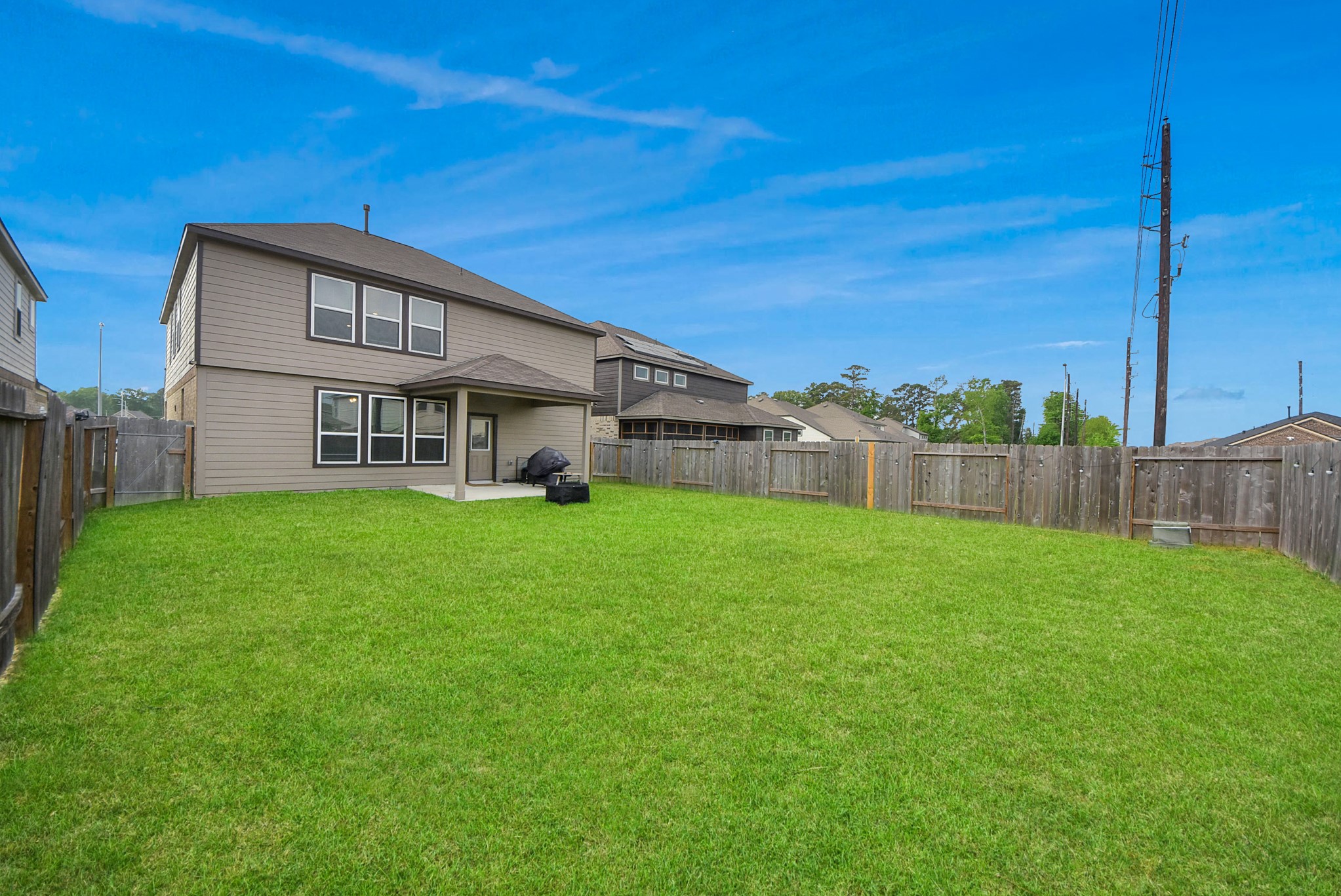 4239 Wyanngate Drive Spring, TX 77373 - Photo 33 of 36 a view of a house with backyard and garden