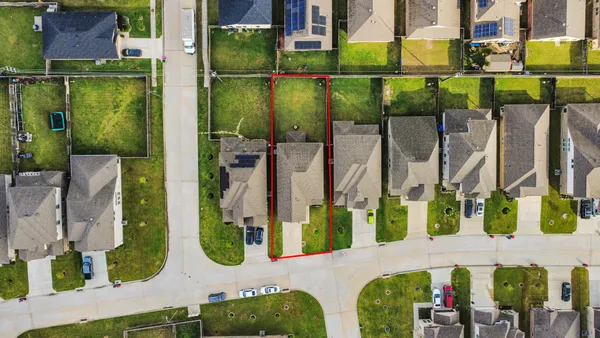 $2,800 | 4239 Wyanngate Drive, Spring, TX 77373