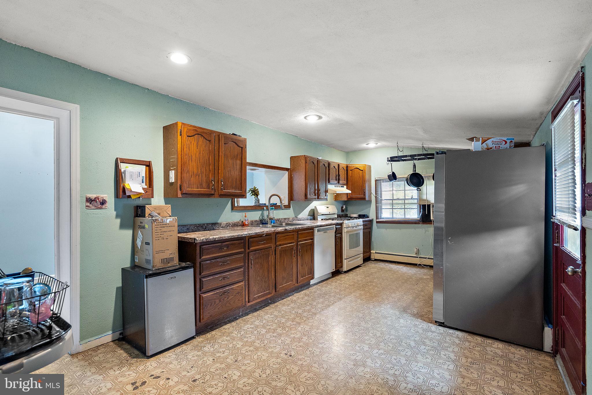 1001 Barksdale Road Newark, DE 19711 - Photo 3 of 23 Gallery Image 3