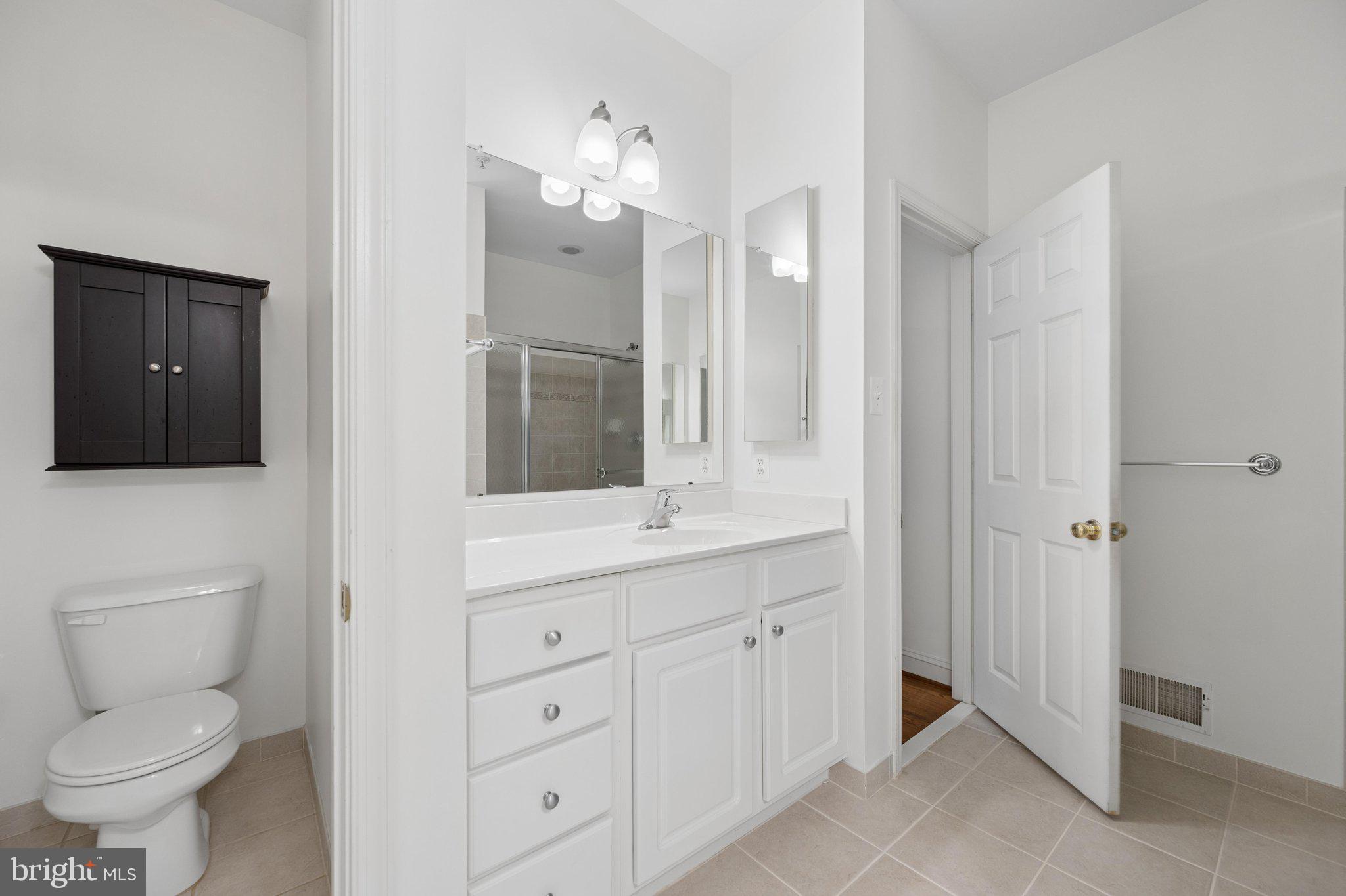 2605 Mill Race Road Frederick, MD 21701 - Photo 52 of 125 Primary Bathroom