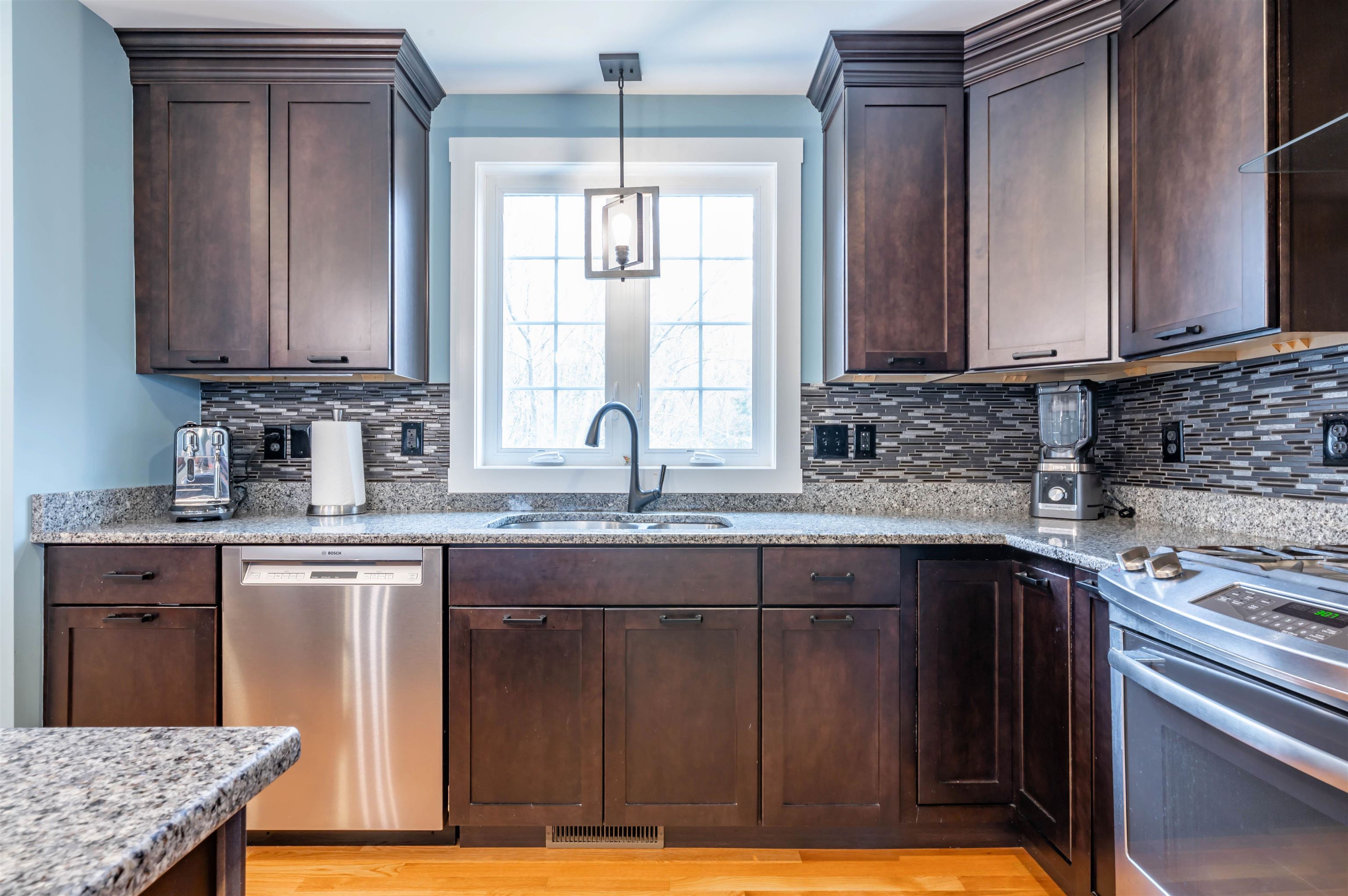 46 Grouse Run Pelham, NH 03076 - Photo 13 of 40