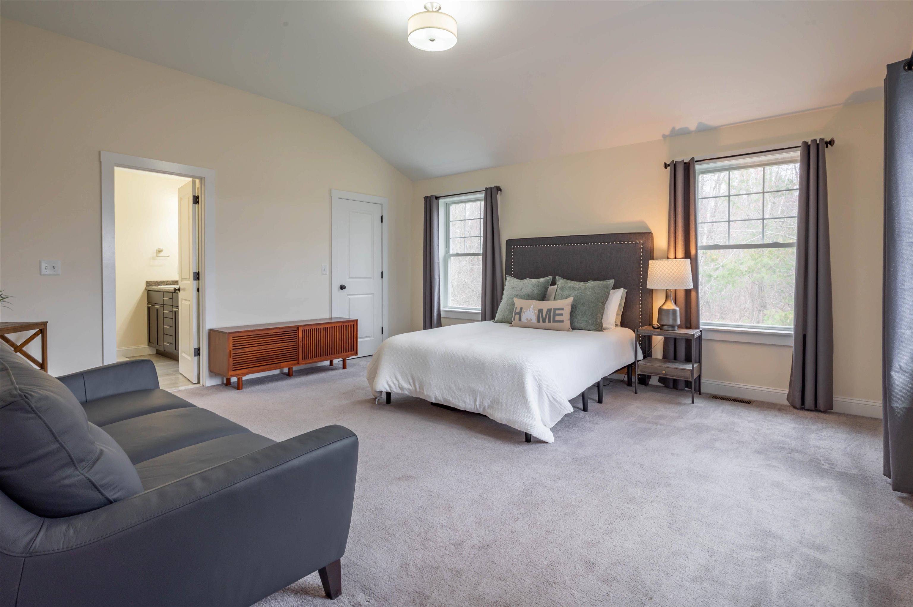 46 Grouse Run Pelham, NH 03076 - Photo 21 of 40