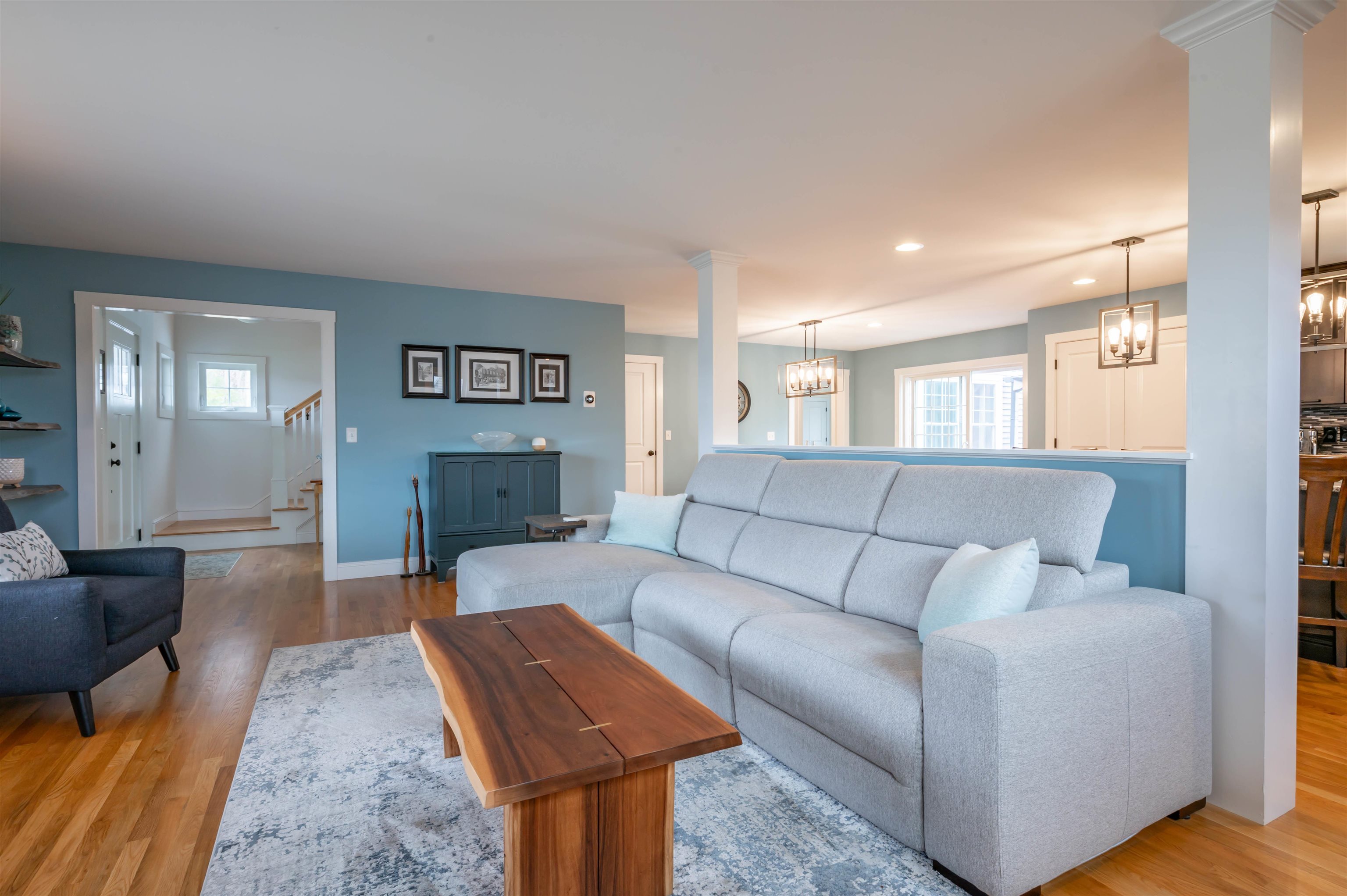 46 Grouse Run Pelham, NH 03076 - Photo 9 of 40