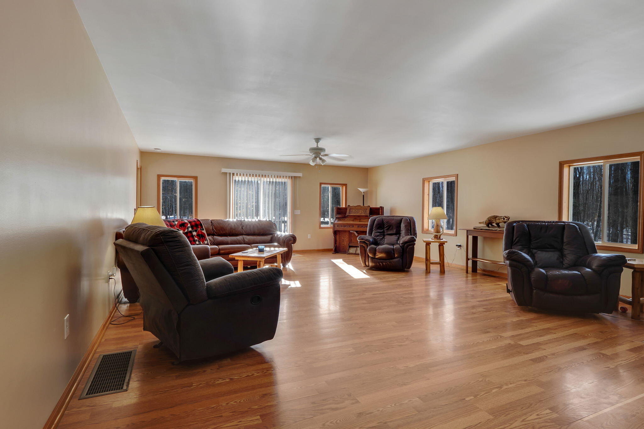 10250 Alpena St Road Cheboygan, MI 49721 - Photo 7 of 71 Gallery Image 7