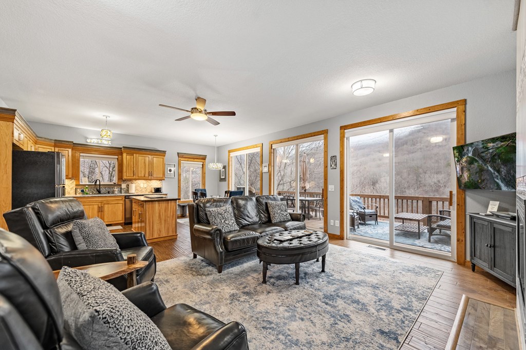 2538 Hunter Road Hiawassee, GA 30546 - Photo 15 of 62 Gallery Image 15