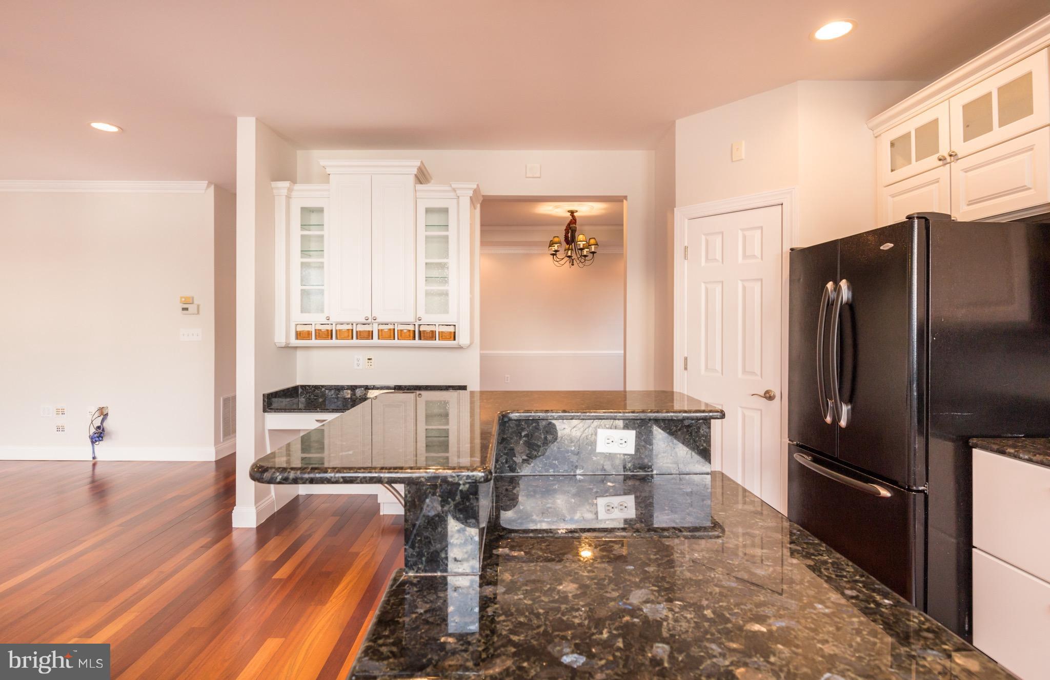 734 Seneca Park Road Baltimore, MD 21220 - Photo 6 of 30 Kitchen