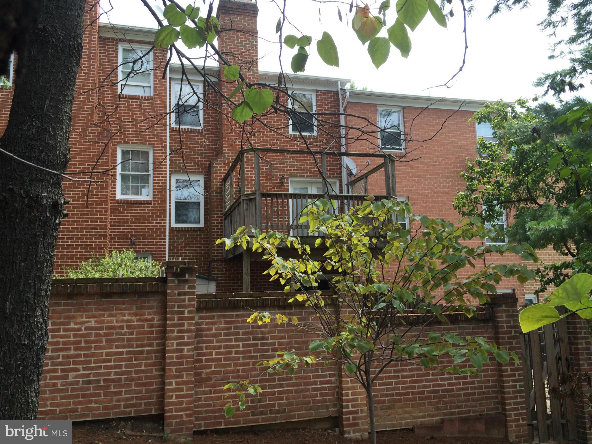 2025 South Glebe Road Arlington, VA 22206 - Photo 30 of 30 Exterior (Rear)