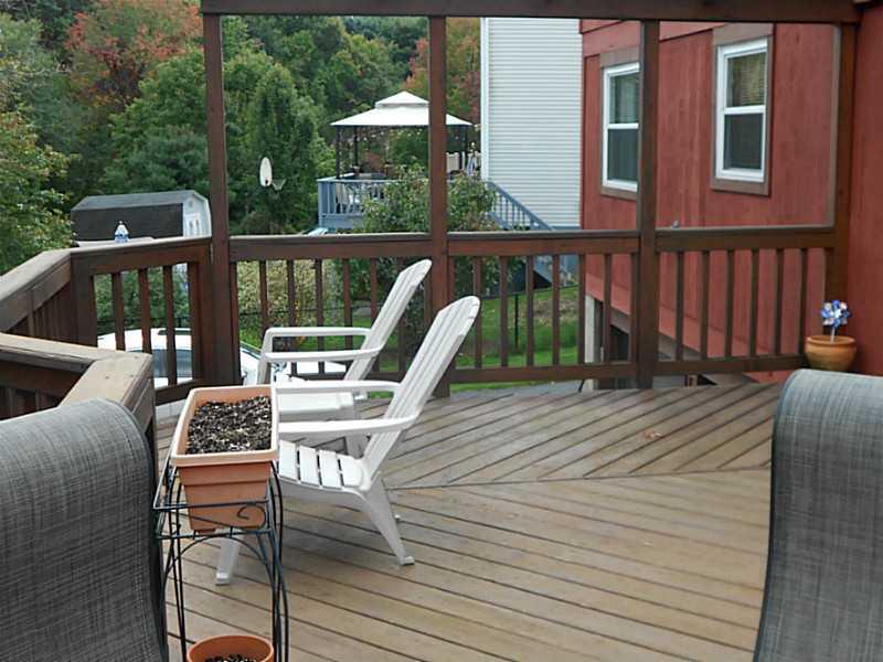 254 Partridge Run Road Gibsonia, PA 15044 - Photo 20 of 24 Patio/Deck.