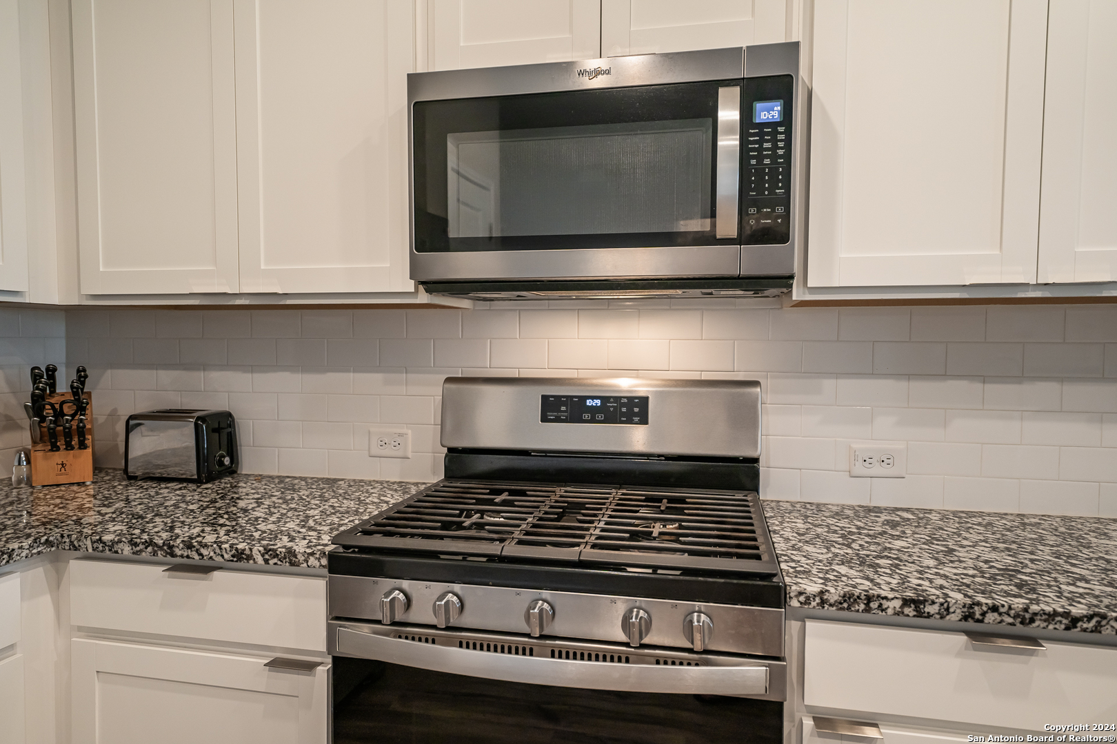 5001 Drovers Path St. Hedwig, TX 78152 - Photo 12 of 46