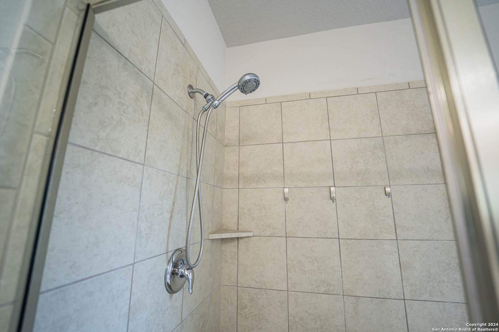 5001 Drovers Path St. Hedwig, TX 78152 - Photo 23 of 46