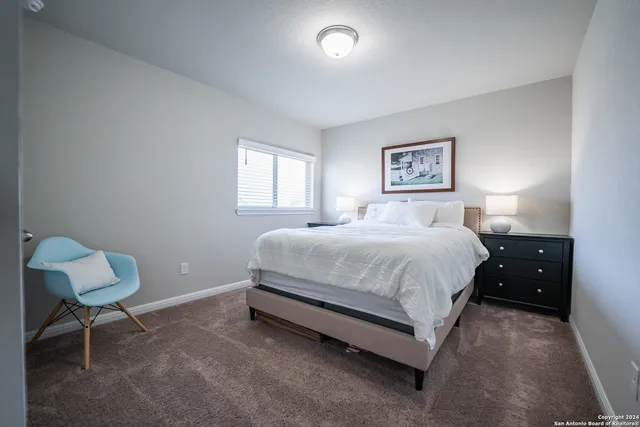 $360,000 | 5001 Drovers Path, St. Hedwig, TX 78152