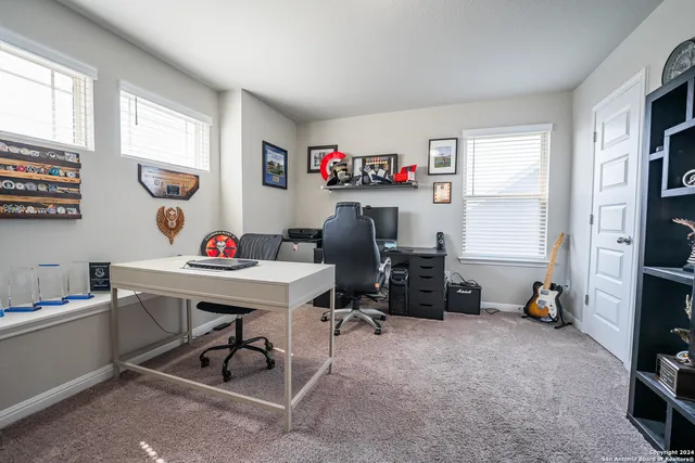 $360,000 | 5001 Drovers Path, St. Hedwig, TX 78152