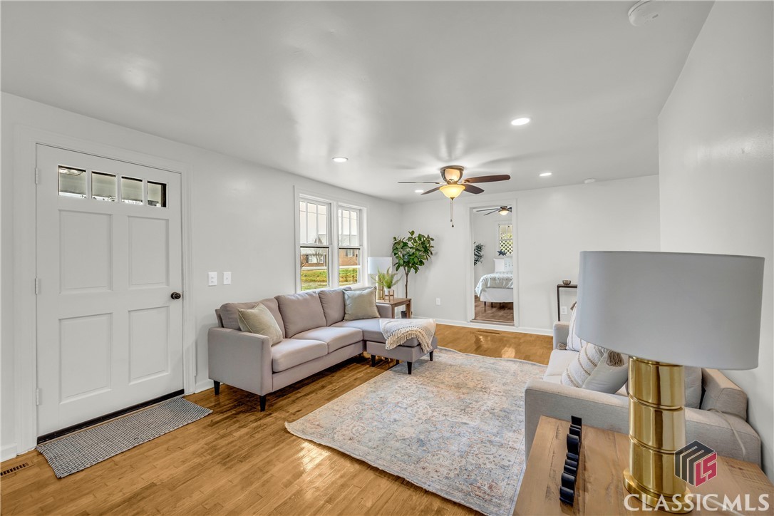 6634 Nowhere Road Hull, GA 30646 - Photo 9 of 43