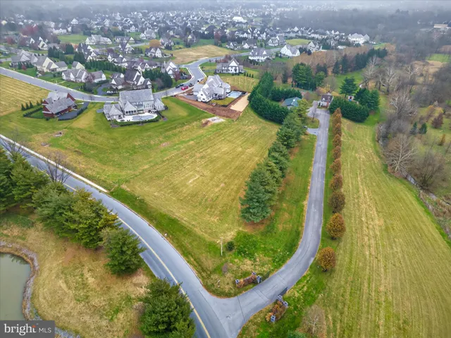 $1,565,000 | 50 Meadowbreeze Lane, Lititz, PA 17543