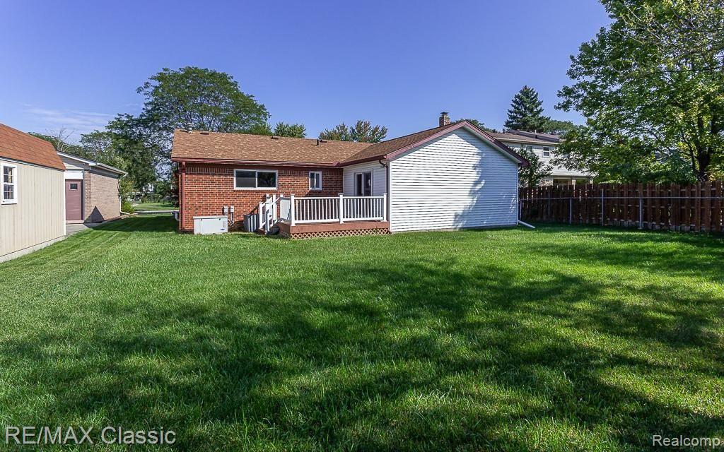 42351 Proctor Road Canton, MI 48188 - Photo 33 of 35 42351 proctor exteriors (5).jpg