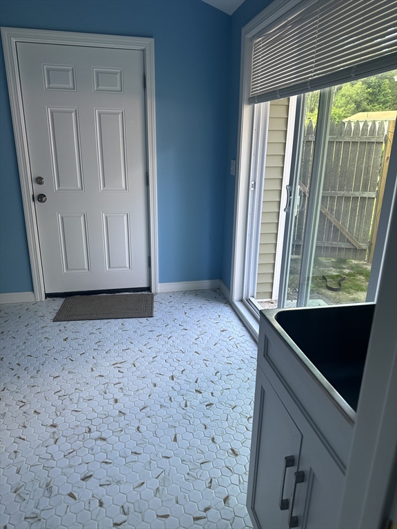 25 Ruth Road, Unit C Brockton, MA 02302 - Photo 7 of 7