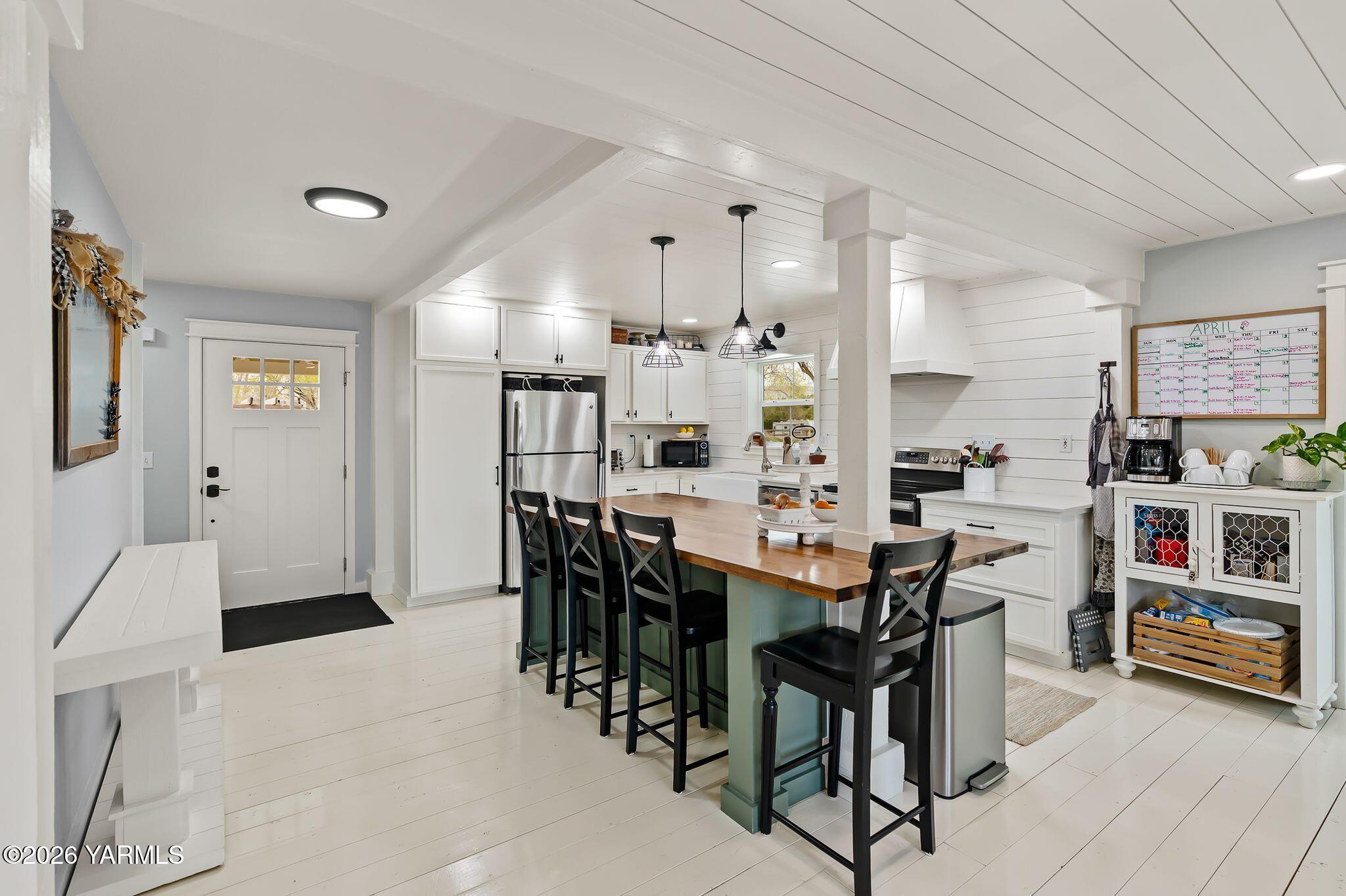 10321 Meadowbrook Road Yakima, WA 98903 - Photo 12 of 40 27_10321 Meadowbrook Rd-17