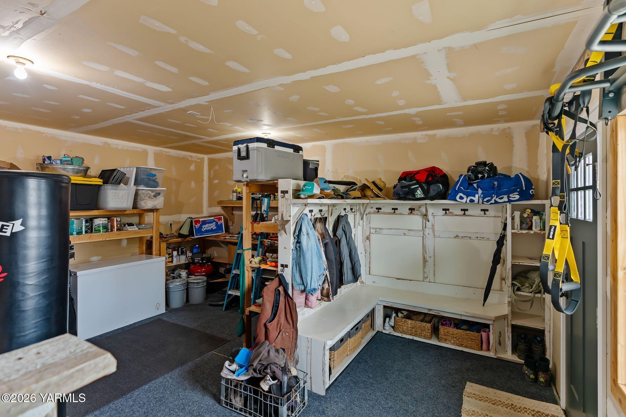 10321 Meadowbrook Road Yakima, WA 98903 - Photo 16 of 40 37_10321 Meadowbrook Rd-27