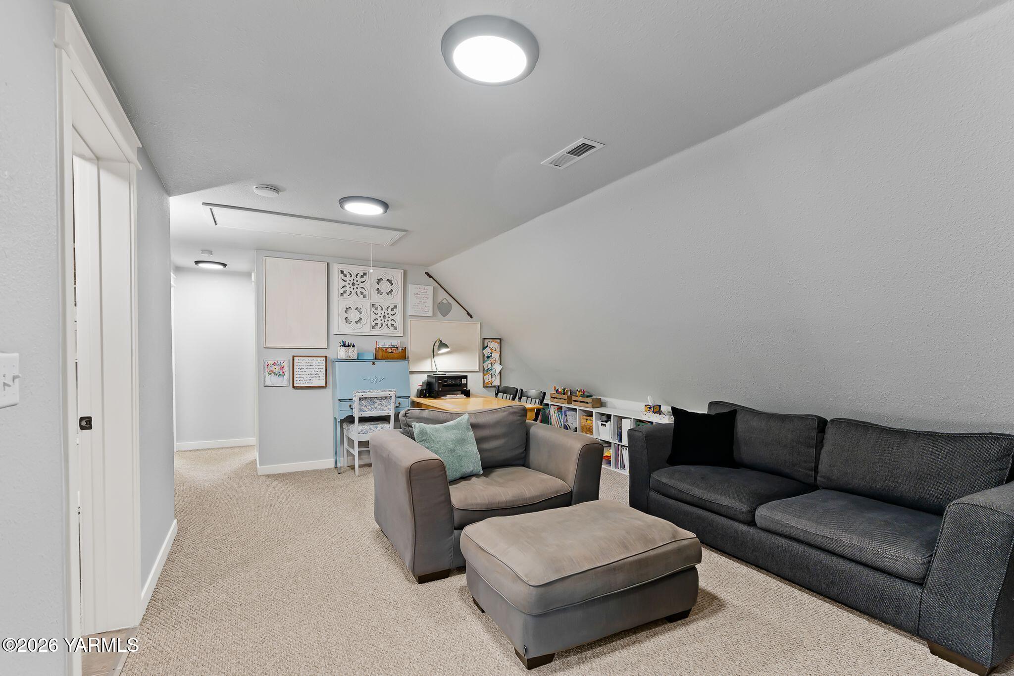 10321 Meadowbrook Road Yakima, WA 98903 - Photo 17 of 40 38_10321 Meadowbrook Rd-28