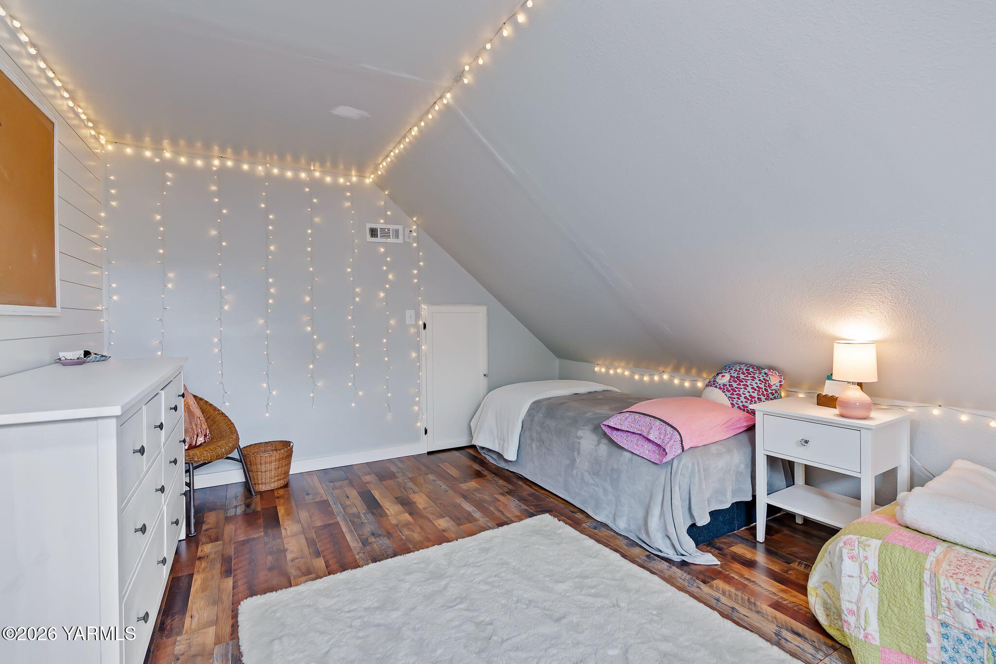 10321 Meadowbrook Road Yakima, WA 98903 - Photo 23 of 40 44_10321 Meadowbrook Rd-34