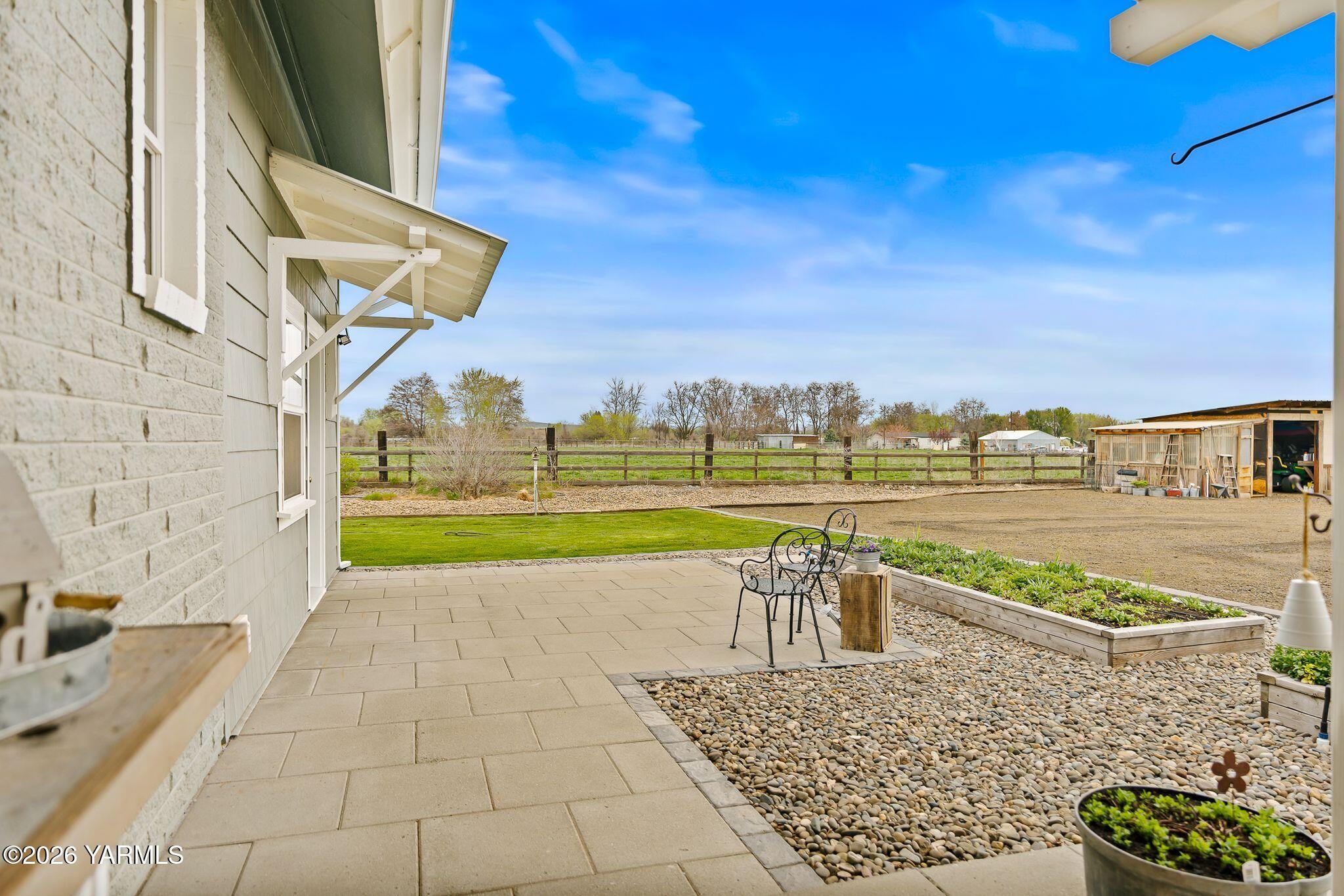 10321 Meadowbrook Road Yakima, WA 98903 - Photo 33 of 40 23_10321 Meadowbrook Rd-13