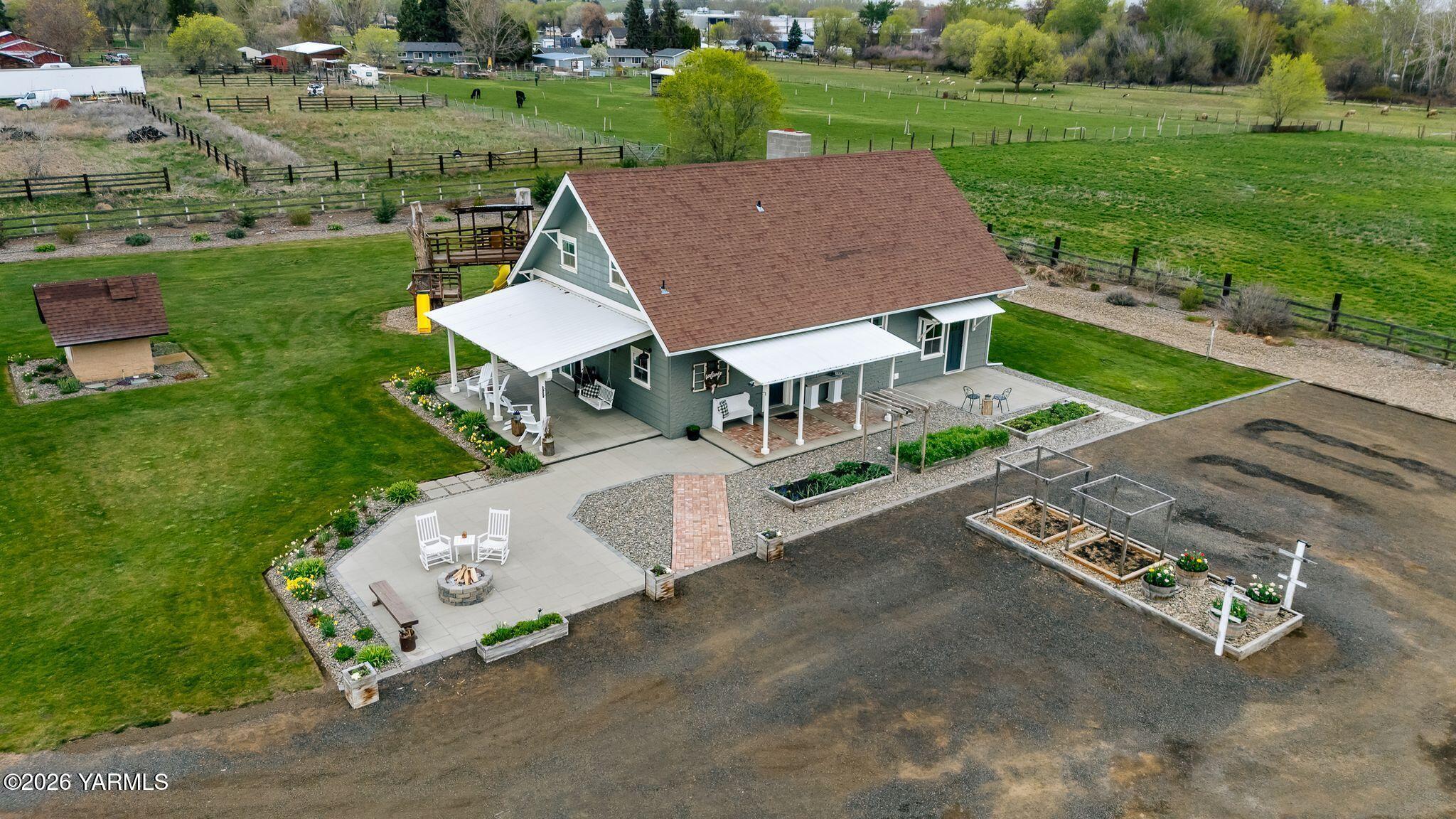 10321 Meadowbrook Road Yakima, WA 98903 - Photo 40 of 40 3_10321 Meadowbrook Rd Aerials-2