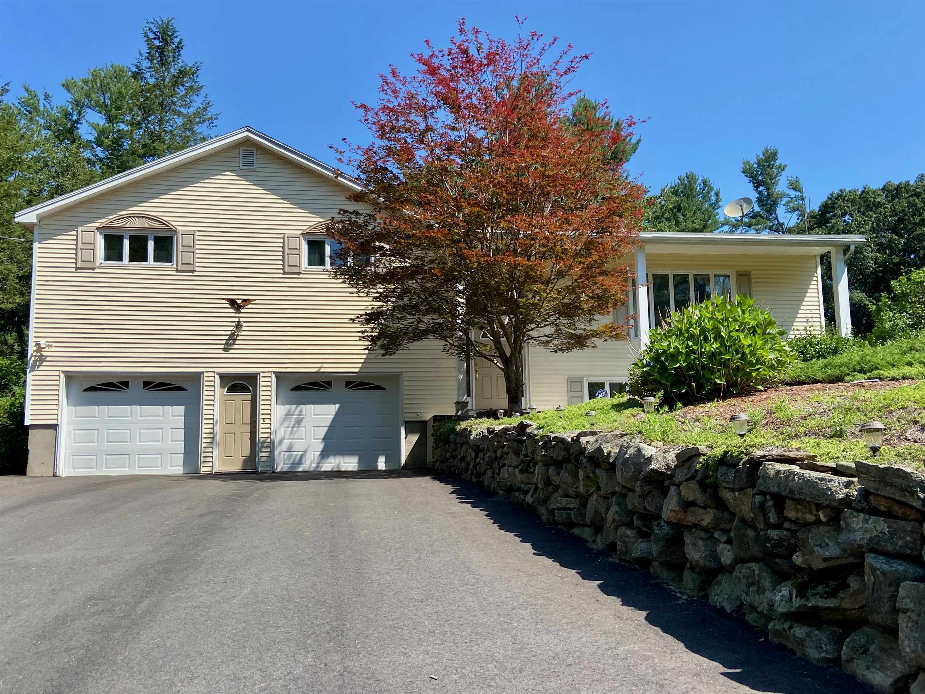 6 Apollo Road Londonderry, NH 03053 - Photo 1 of 26