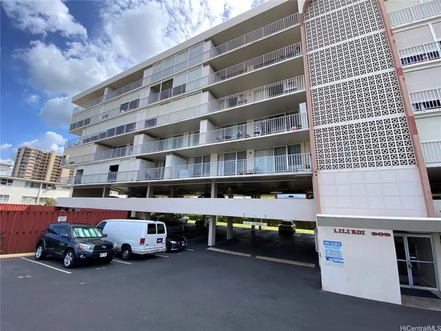 $2,300 | 909 Ala Lilikoi Street, Unit 302, Honolulu, HI 96818