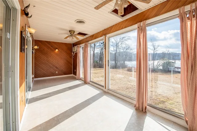 $569,000 | 22 Cady Lane, Glocester, RI 02814