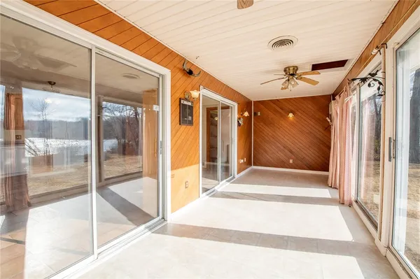 $500,000 | 22 Cady Lane, Glocester, RI 02814