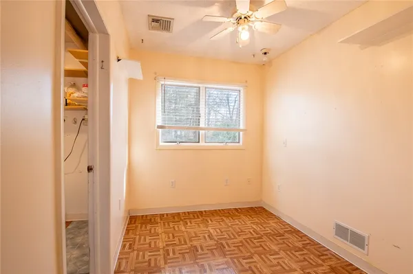 $500,000 | 22 Cady Lane, Glocester, RI 02814