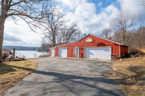 $500,000 | 22 Cady Lane, Glocester, RI 02814