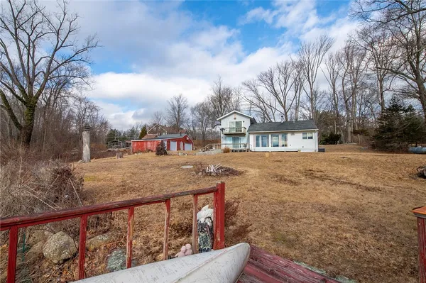 $500,000 | 22 Cady Lane, Glocester, RI 02814