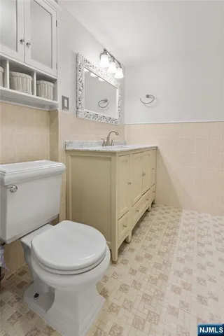 $2,950 | 1203 River Road, Unit 20C, Edgewater, NJ 07020