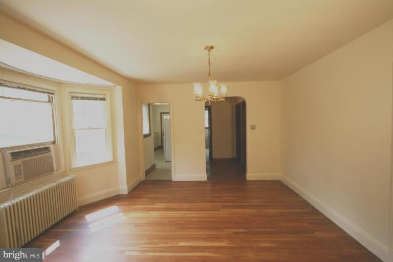403 Hollen Road Baltimore, MD 21212 - Photo 16 of 27 Dining Room - First Floor