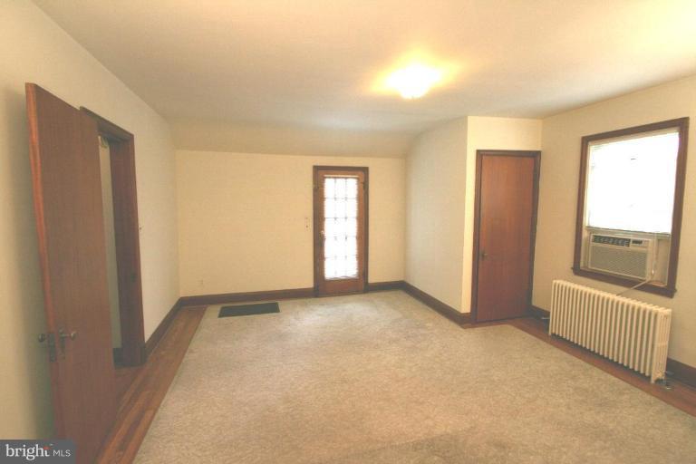 403 Hollen Road Baltimore, MD 21212 - Photo 22 of 27 Second Floor Apartment Master Bedroom