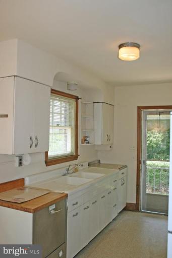 403 Hollen Road Baltimore, MD 21212 - Photo 6 of 27 Kitchen