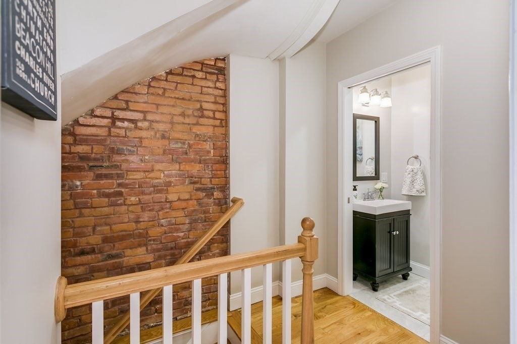 695 East 8th Street, Unit 1 Boston, MA 02127 - Photo 12 of 22