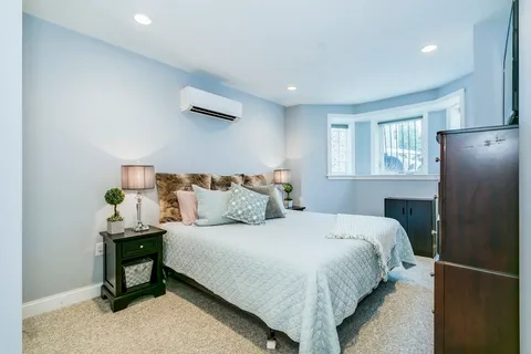 $735,000 | 695 East 8th Street, Unit 1, Boston, MA 02127