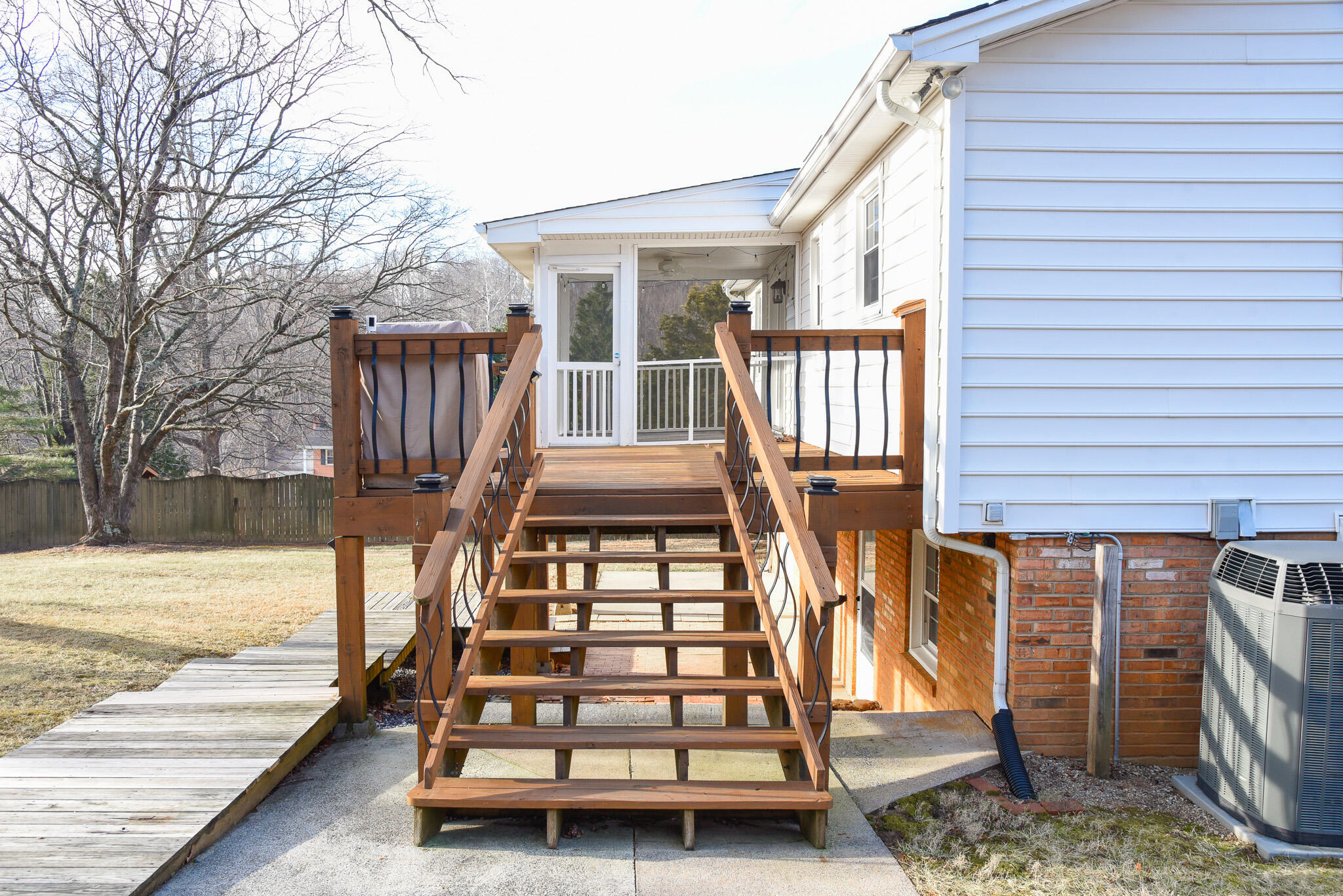 28 Spruce Circle Blue Ridge, VA 24064 - Photo 29 of 38 Yard Access
