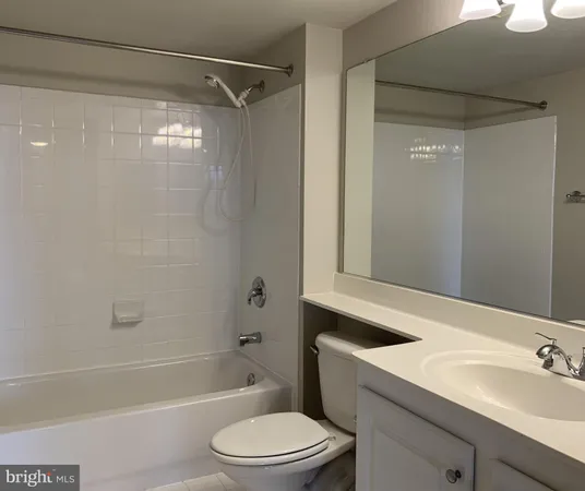 $2,600 | 11710 Old Georgetown Road, Unit 1012, North Bethesda, MD 20852