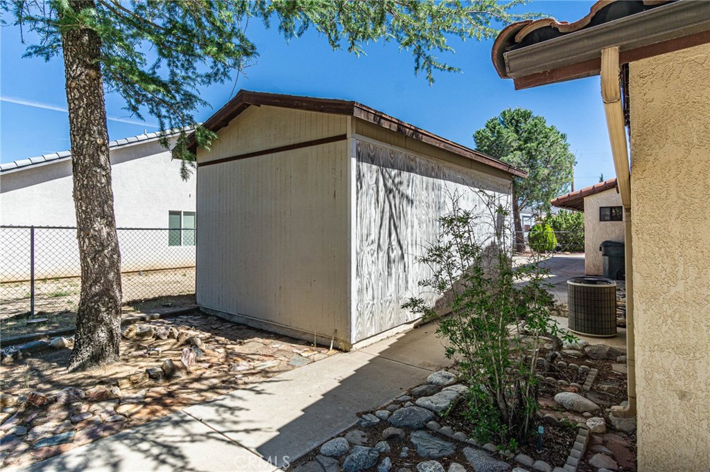 7040 Kenyon Avenue Hesperia, CA 92345 - Photo 66 of 75