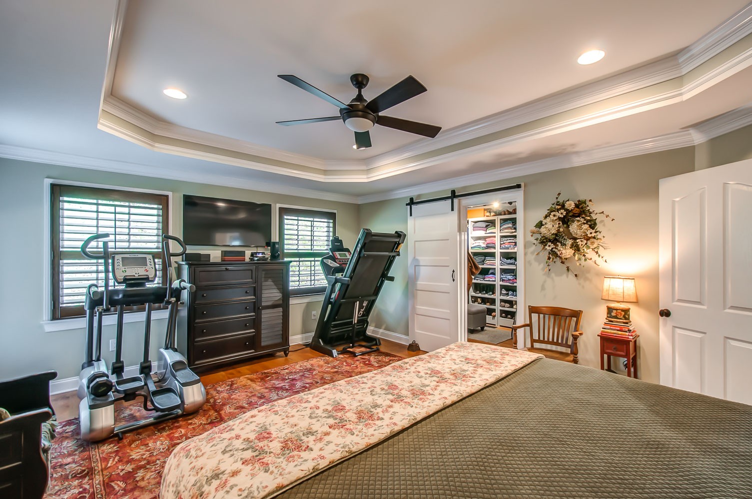 5934 Garrison Road Franklin, TN 37064 - Photo 17 of 39 a view of a room with gym equipment