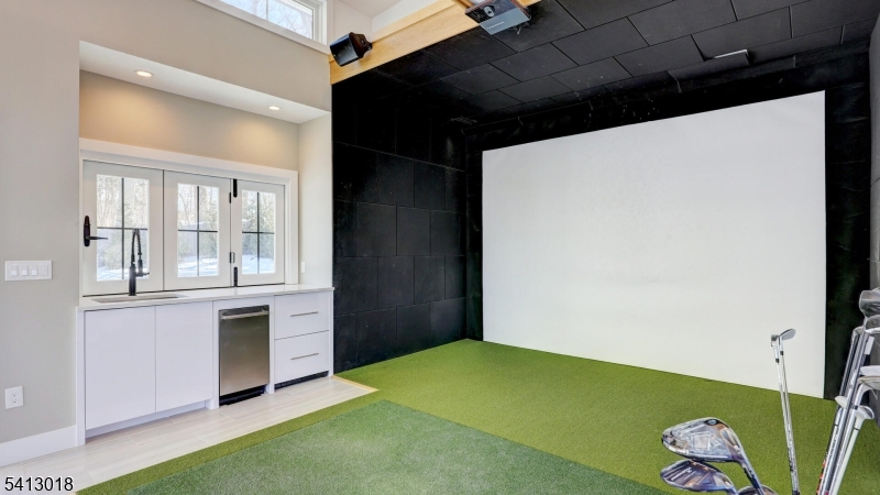 1613 Rising Way Westfield, NJ 07090 - Photo 5 of 50 a view of kitchen and window