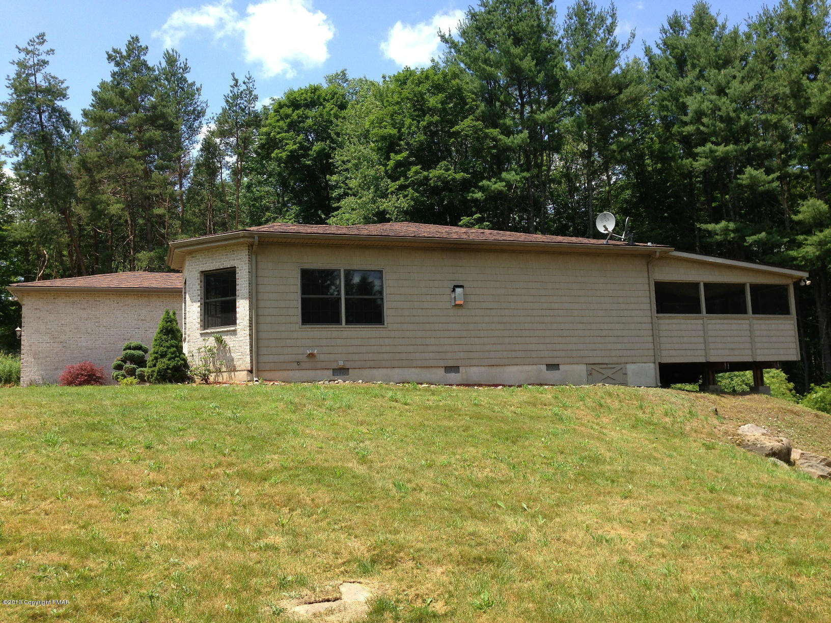 375 Goose Pond Road Lake Ariel, PA 18436 - Photo 3 of 7 side