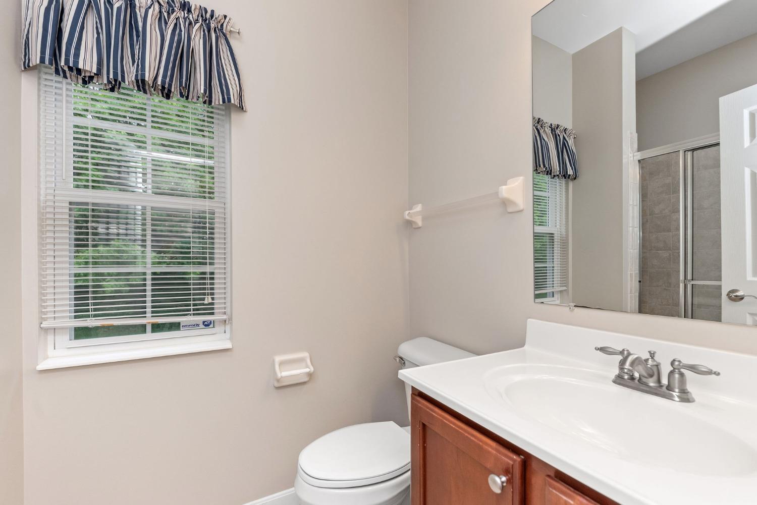 692 Hyacinth Road Cincinnati, OH 45245 - Photo 20 of 41